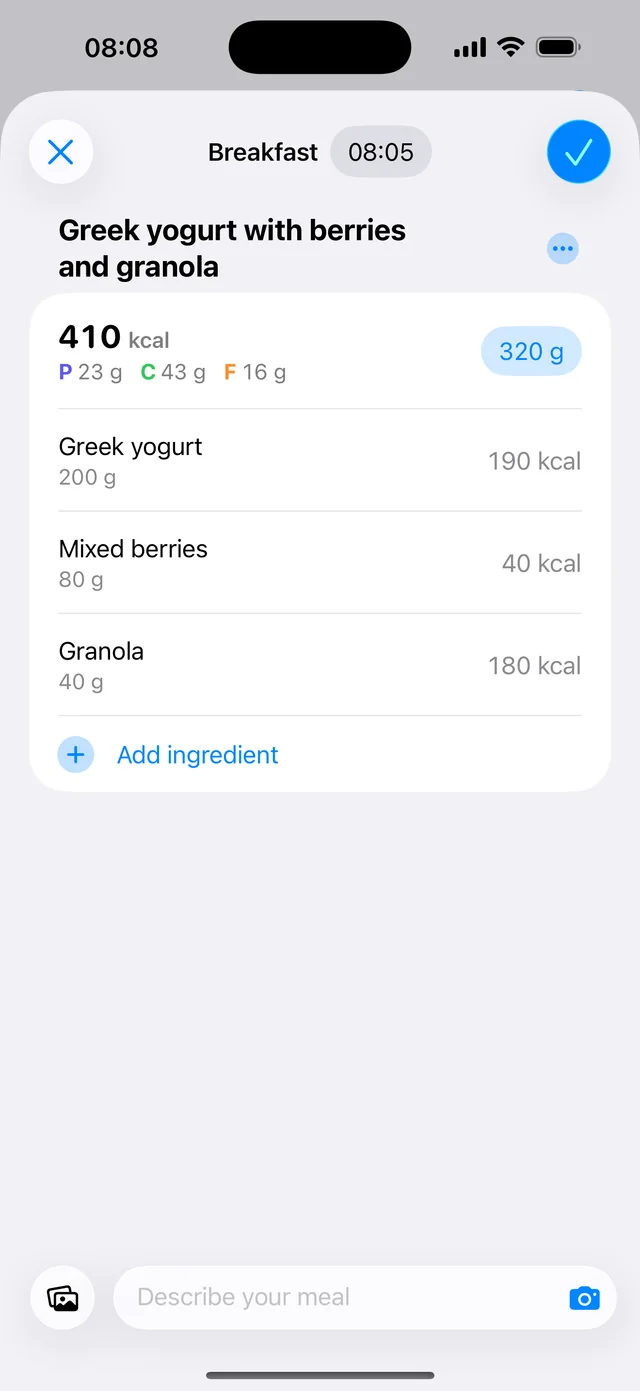 Caloria meal screen: a breakfast split into ingredients with grams and calories